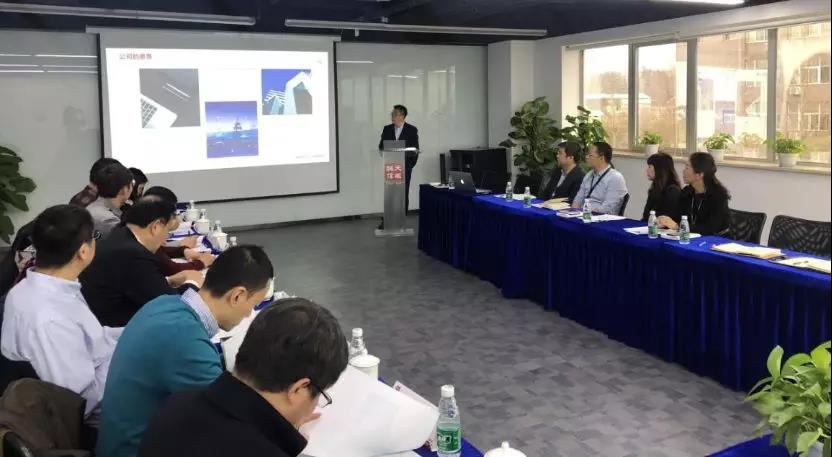 工业和信息化部领导及专家一行莅临天威诚信开展专题调研 工业和信息化部领导及专家一行莅临天威诚信开展专题调研